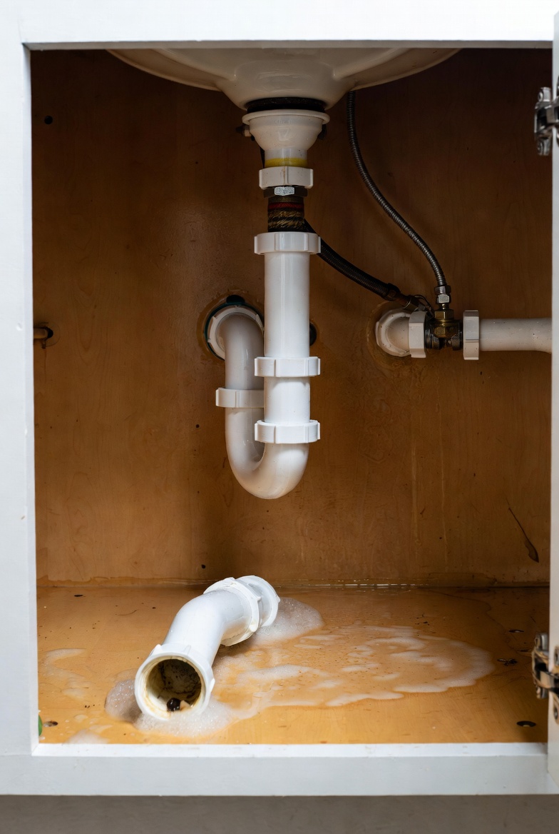 Overflow backing up after shaving